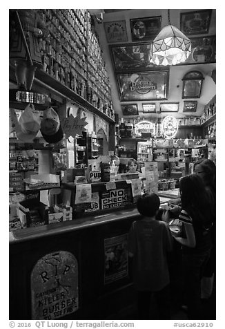 Counter of Cameron pub. Half Moon Bay, California, USA (black and white)