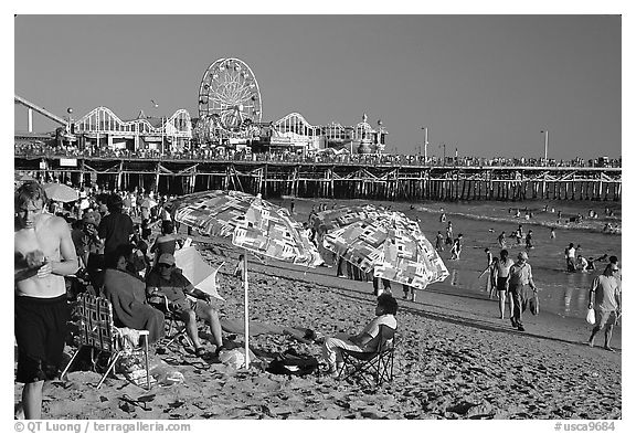 Beach and pier. Santa Monica, Los Angeles, California, USA (black and white)
