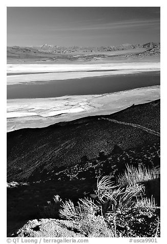Owens Lake, Argus and Panamint Ranges, afternoon. California, USA