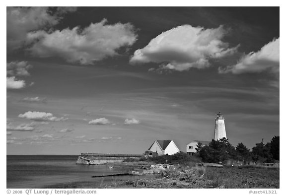 Lighthouse, Connecticut River estuary, Old Saybrook. Connecticut, USA (black and white)
