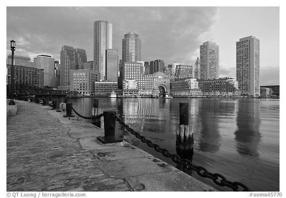 Harbor skyline. Boston, Massachussets, USA (black and white)