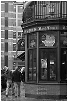 Tavern, oldest in the country. Boston, Massachussets, USA ( black and white)