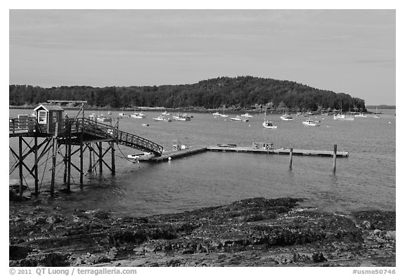 Harbor and Bar Island. Bar Harbor, Maine, USA (black and white)