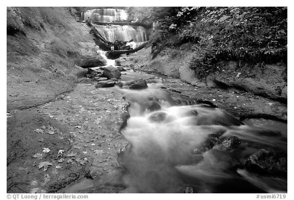 Sable falls in autumn, Pictured Rocks National Lakeshore. Upper Michigan Peninsula, USA (black and white)