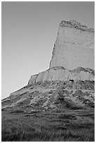 Scotts Bluff at sunrise. Scotts Bluff National Monument. Nebraska, USA ( black and white)