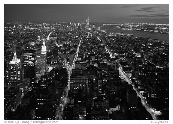 Black and White Picture/Photo: Streets at night from above with twin ...