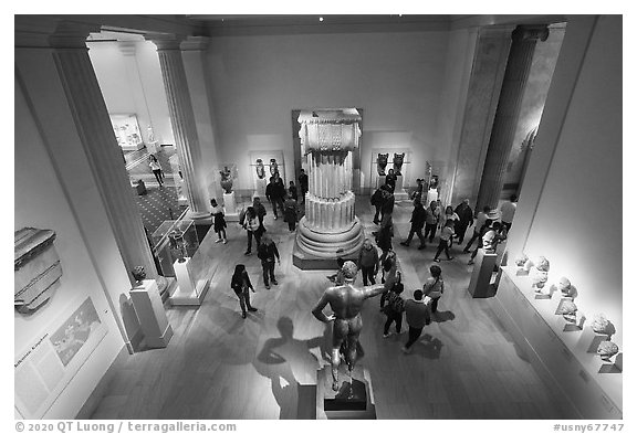 Antiquities department, Metropolitan Museum of Art. NYC, New York, USA (black and white)