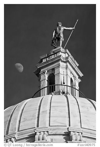 Moon, Dome and gold-covered bronze statue of Independent Man. Providence, Rhode Island, USA (black and white)
