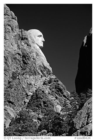 George Washington profile, Mount Rushmore National Memorial. South Dakota, USA