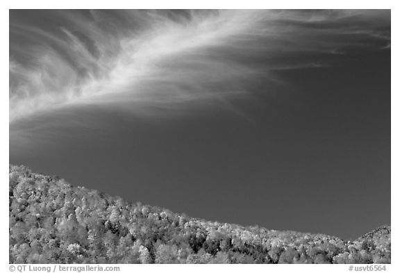 Hills and cloud, Green Mountains. Vermont, New England, USA (black and white)