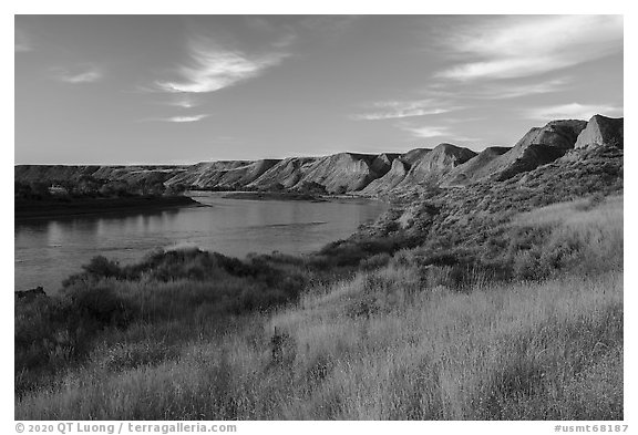 Bluffs above Wood Bottom. Upper Missouri River Breaks National Monument, Montana, USA (black and white)