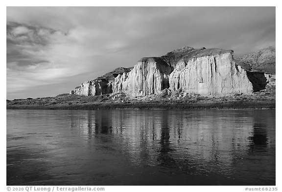 Sandstone white cliffs reflected. Upper Missouri River Breaks National Monument, Montana, USA (black and white)