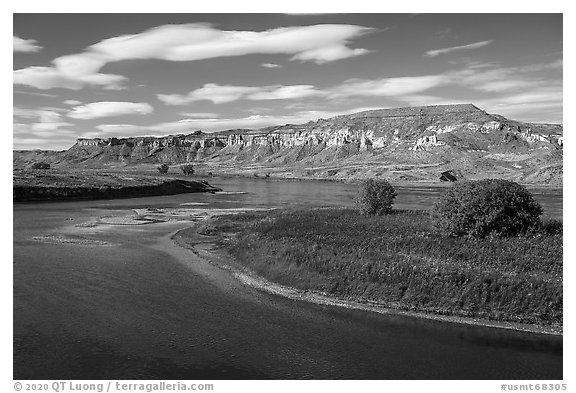 River island and sandstone spires. Upper Missouri River Breaks National Monument, Montana, USA (black and white)