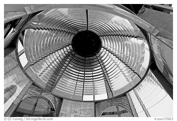 Glass prism, Cap Meares lighthouse. Oregon, USA (black and white)