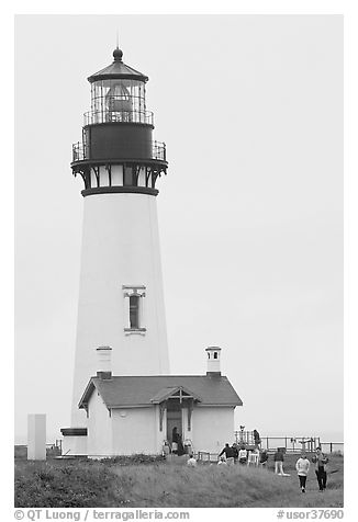 Yaquina Head Lighthouse. Newport, Oregon, USA (black and white)
