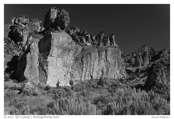 Volcanic cliffs, Leslie Gulch BLM National Backcountry Byway. Oregon, USA (black and white)