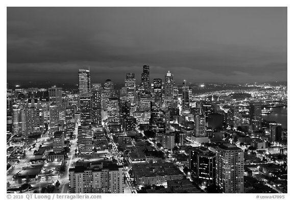 Seattle skyline by night. Seattle, Washington (black and white)