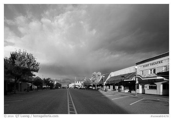 Main Street at sunrise, Chelan. Washington (black and white)