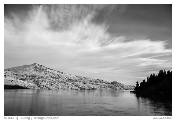 Arid hills and clouds, Lake Chelan. Washington (black and white)