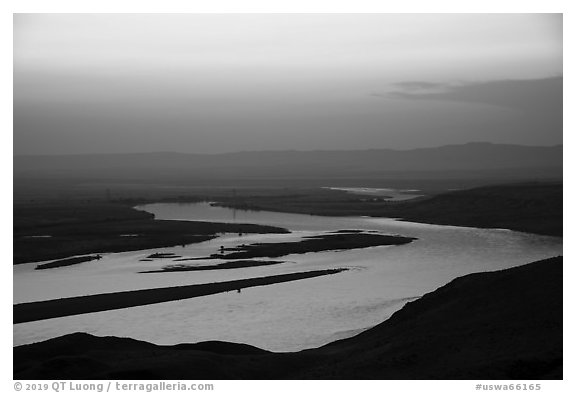 Columbia River and islets at sunset, Hanford Reach National Monument. Washington (black and white)