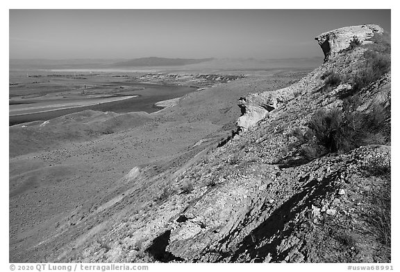 Rock outcrop and Columbia River, Hanford Reach National Monument. Washington (black and white)