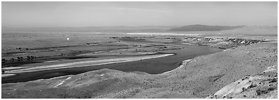 Columbia River, Hanford Sites, White Bluff area, Hanford Reach National Monument. Washington (Panoramic black and white)