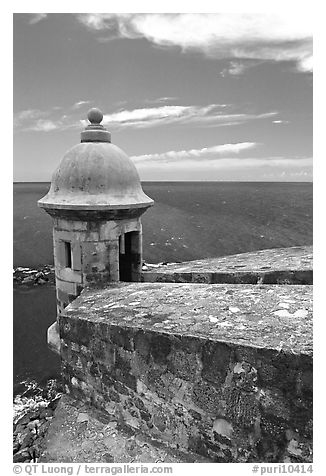 Lookout turret and ocean, El Castillo Del Morro Fortress. San Juan, Puerto Rico