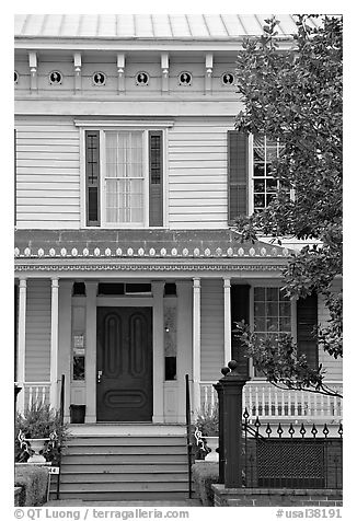 First White House of the Confederacy facade detail. Montgomery, Alabama, USA (black and white)