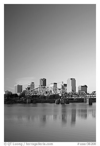 Downtown skyline and Arkansas River at sunrise. Little Rock, Arkansas, USA (black and white)