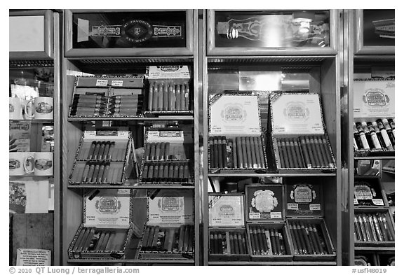 Cuban cigars for sale, Mallory Square. Key West, Florida, USA (black and white)