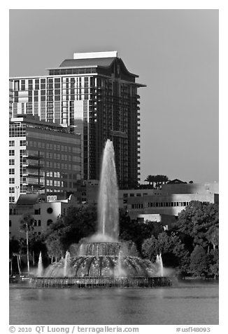 Fountain, Lake Eola, Sumerlin Park. Orlando, Florida, USA (black and white)