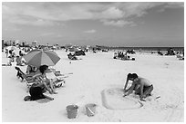 Siesta Beach, Sarasota. Florida, USA ( black and white)