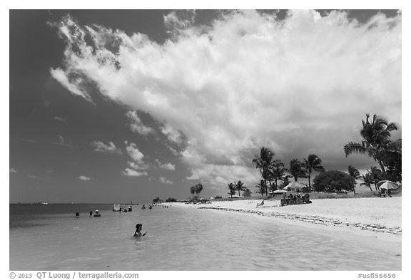 Sombrero Beach, Marathon Key. The Keys, Florida, USA (black and white)