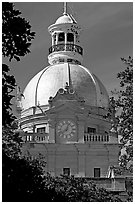 Dome of City Hall. Savannah, Georgia, USA (black and white)