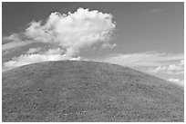 Emerald Mound, constructed between 1300 and 1600. Natchez Trace Parkway, Mississippi, USA (black and white)