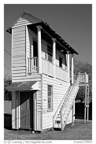 Shallow house paroding the Charleston style. Charleston, South Carolina, USA (black and white)