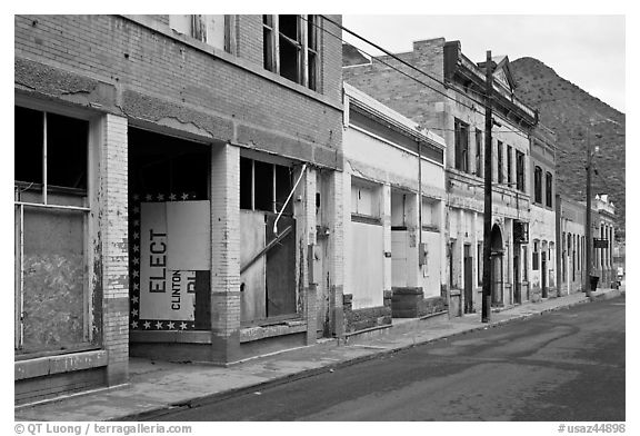 Dilapidated buildings, Clifton. Arizona, USA (black and white)