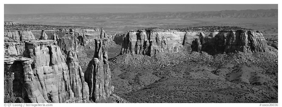Mesa scenery. Colorado, USA (black and white)