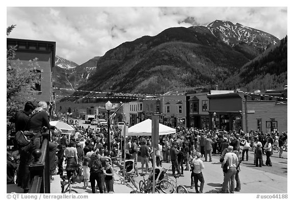 Crowds gather on main street during ice-cream social. Telluride, Colorado, USA