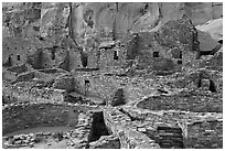 Many rooms of the Pueblo Bonito complex. Chaco Culture National Historic Park, New Mexico, USA (black and white)