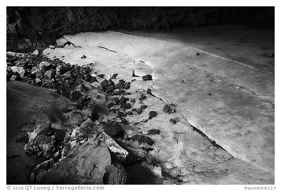 Bandera Volcano Ice Cave. El Malpais National Monument, New Mexico, USA (black and white)