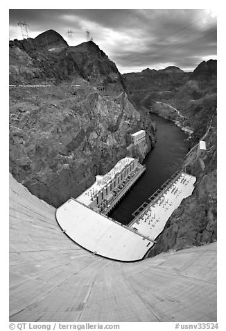 Power plant and Black Canyon seen from top of dam. Hoover Dam, Nevada and Arizona