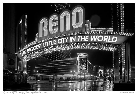 Biggest little city in the world sign by night. Reno, Nevada, USA