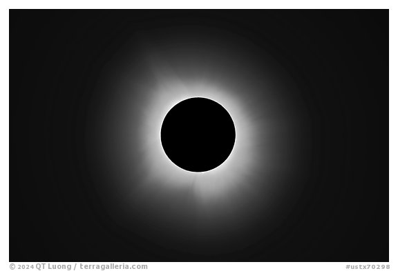 Inner and outer corona, April 8 2024 total eclipse. Waco Mammoth National Monument, Texas, USA (black and white)