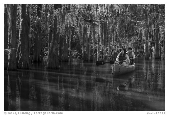 Canoeists, Caddo Lake State Park. Texas, USA (black and white)