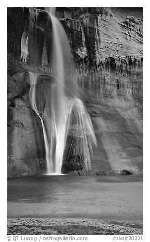 Lower Calf Creek Falls and pool. Grand Staircase Escalante National Monument, Utah, USA (black and white)