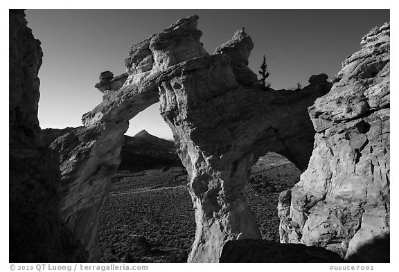 Double span of Grosvenor Arch from the back. Grand Staircase Escalante National Monument, Utah, USA (black and white)