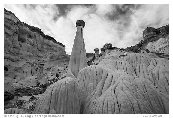 Wahweap Hoodoos and silt stone badlands. Grand Staircase Escalante National Monument, Utah, USA (black and white)
