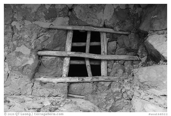Window of Jailhouse Ruins. Bears Ears National Monument, Utah, USA (black and white)