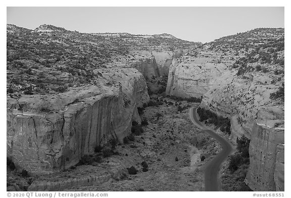 Burr Trail winding into Long Canyon. Grand Staircase Escalante National Monument, Utah, USA (black and white)